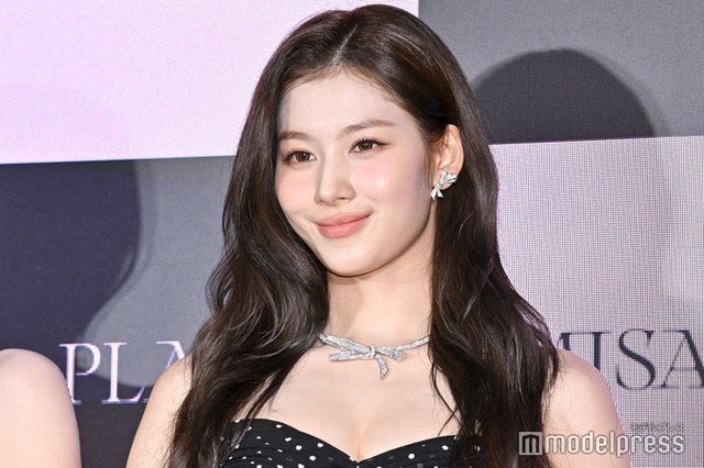 「MISAMO 1st Listening Party 『PLAY』」に出席したサナ（C）モデルプレス