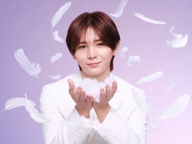 「山田涼介 × メイベリン ニューヨーク ルミマット ファンデ」（提供写真）