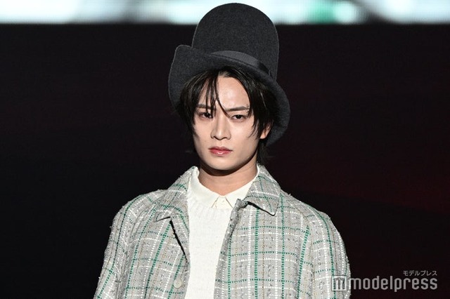 浮所飛貴（C）モデルプレス