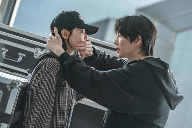 「アイドルアイ」