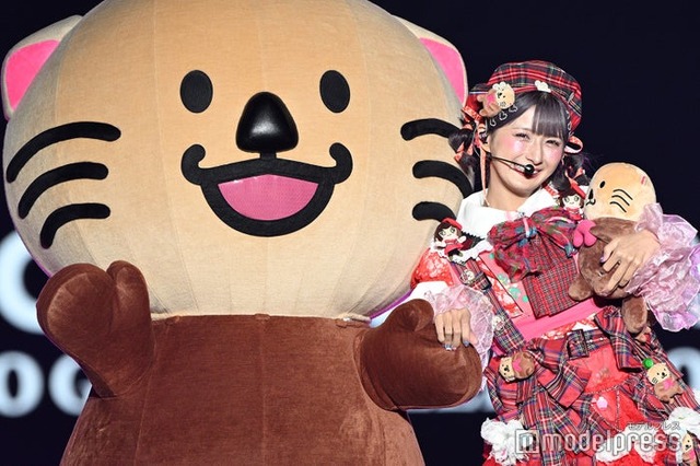 らこぽん、しなこ（C）モデルプレス