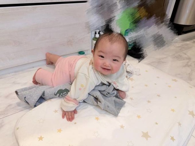 辻希美、次女のキュートなにっこりSHOT公開＆最近ハマっているメニュー明かす「毎日焼いてます 笑。」