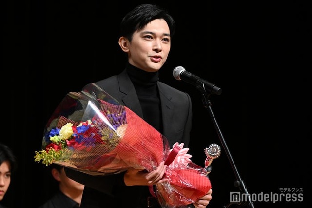 「第47回ヨコハマ映画祭」表彰式に出席した吉沢亮（C）モデルプレス