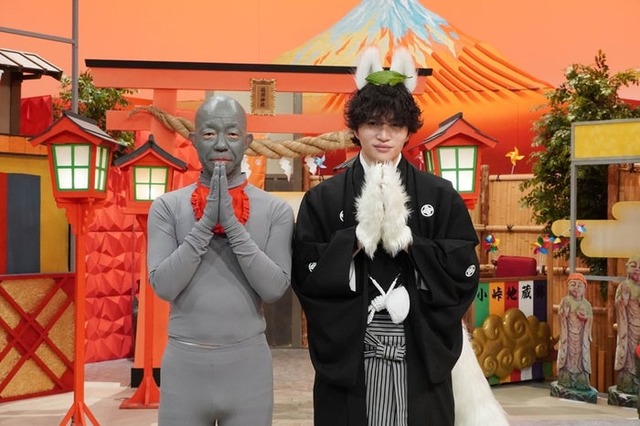 小峠英二、菊池風磨（C）テレビ東京