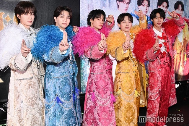 M!LK（左から）山中柔太朗、塩崎太智、佐野勇斗、吉田仁人、曽野舜太（C）モデルプレス