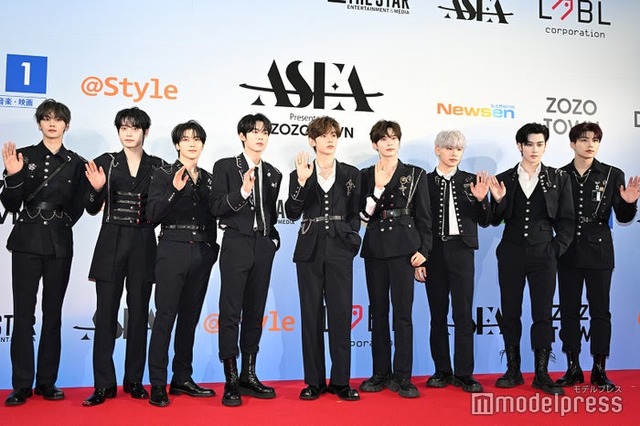 ZEROBASEONE／キム・ギュビン、キム・ジウン、ソク・マシュー、ハン・ユジン、ジャン・ハオ、ソン・ハンビン、キム・テレ、リッキー、パク・ゴヌク（C）モデルプレス