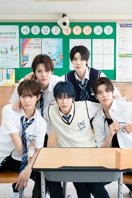 00代クラス「応答せよ！僕らのハイスクール」(C) 2026 SM ENTERTAINMENT & eggiscoming CO., Ltd. ALL RIGHTS RESERVED.