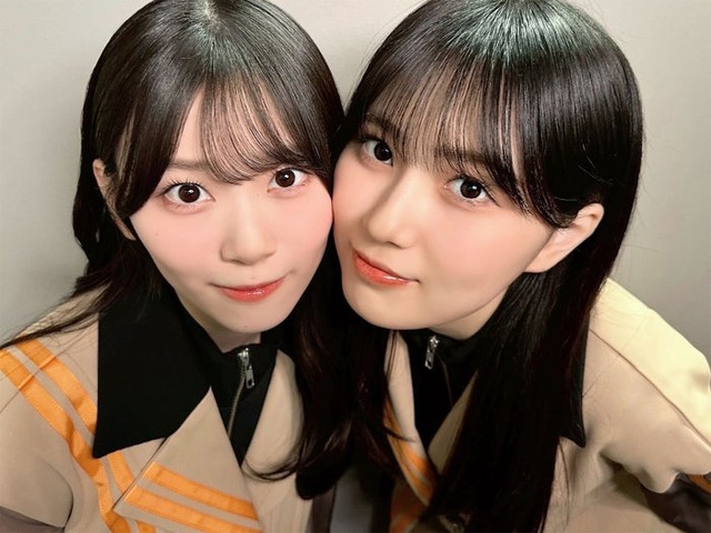 的野美青、山下瞳月「櫻坂46写真集 櫻撮（さくさつ）VOL.01」（提供写真）