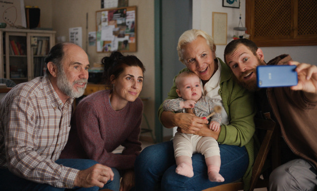 『幸せの、忘れもの。』© 2025. Distinto Films SLU, Nexus Creafilms SL, A Contracorriente Films SL, Diverso Films AIE