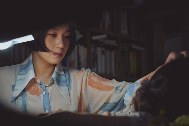 『白い車に乗った女』© 2025 SLL. & B.A. ENTERTAINMENT & BY4M STUDIO CO., Ltd.