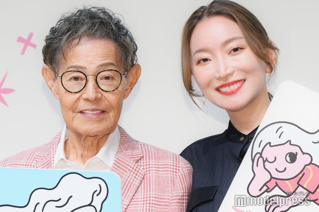 「あしたのわたしに、会おう。ご自愛市spring2026」 トークセッションに出席した加藤茶、加藤綾菜（C）モデルプレス