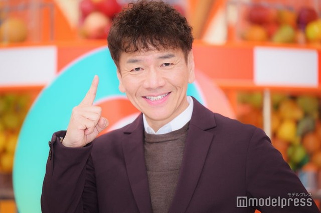TBS 日曜ひる新番組発表囲み会見に出席した上田晋也（C）モデルプレス