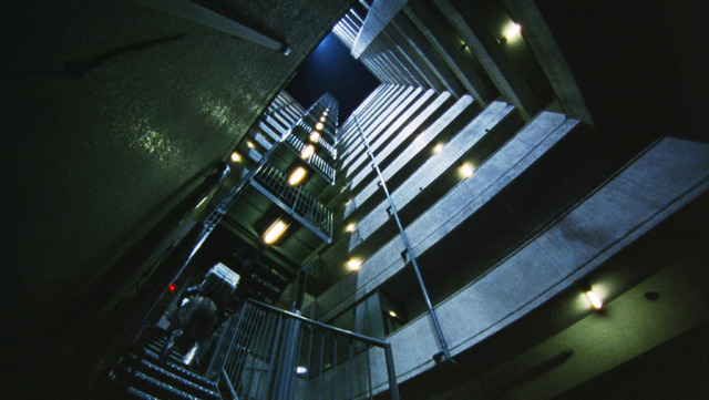 『殺し屋１ ４K』©山本英夫/小学館「殺し屋 1」製作委員会 2001