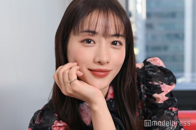 モデルプレスのインタビューに応じた石原さとみ（C）モデルプレス