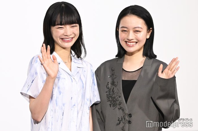 「風、薫る」第1週試写会見に出席した見上愛、上坂樹里（C）モデルプレス
