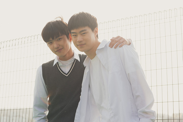 （左から）シム・ヒョンソ、ヒョン・ウソク