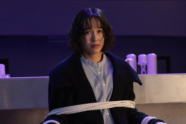 さかたりさ「顔のない患者-救うか、裁くか-」（C）カンテレ