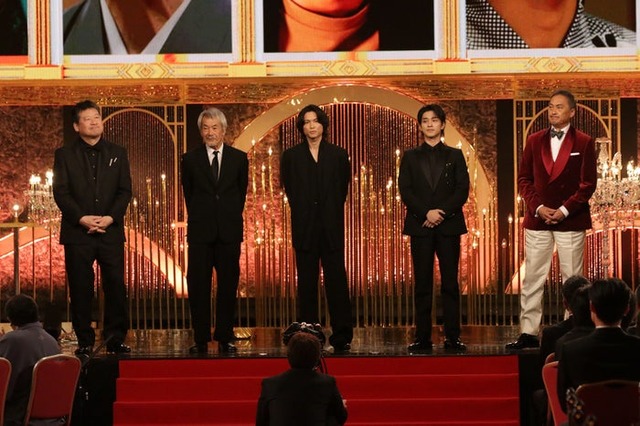 佐藤二朗、田中泯、松村北斗、横浜流星、渡辺謙（C）日本アカデミー協会