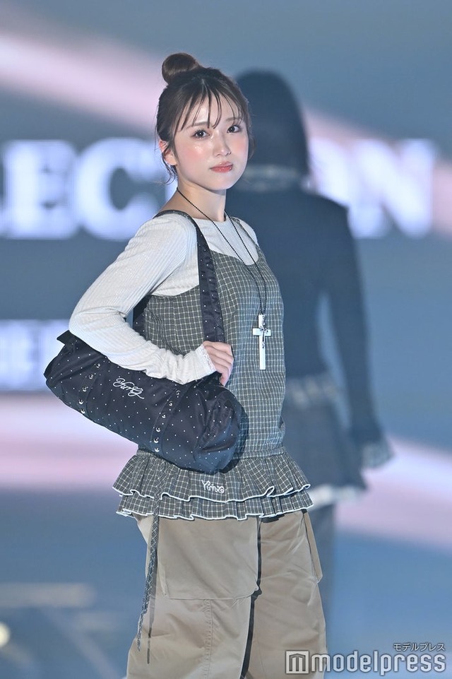 矢吹奈子（C）モデルプレス