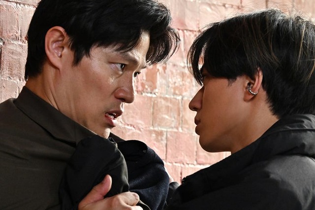 鈴木亮平、永瀬廉「リブート」第8話（C）TBS