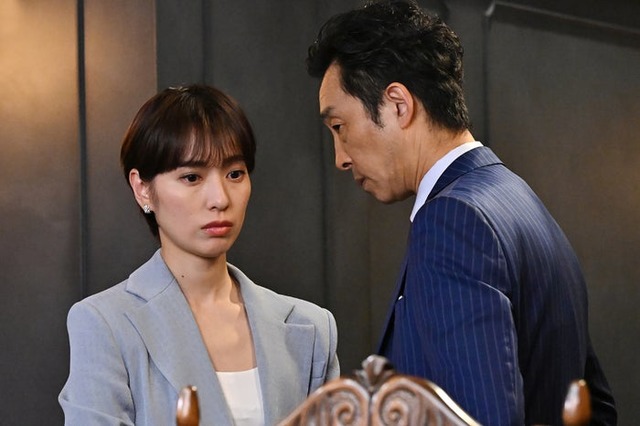 戸田恵梨香、北村有起哉「リブート」第8話（C）TBS