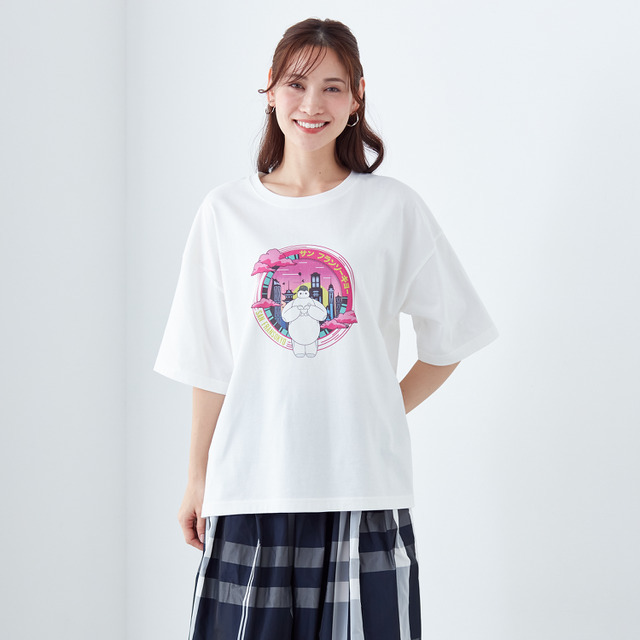 スーベニアTシャツ 価格／2,990円（税込）© Disney