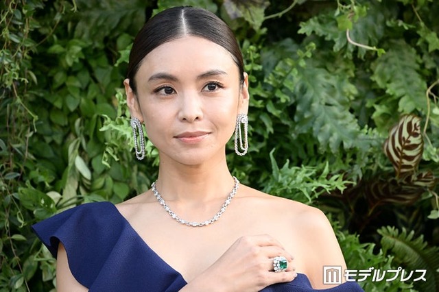 滝沢眞規子（C）モデルプレス