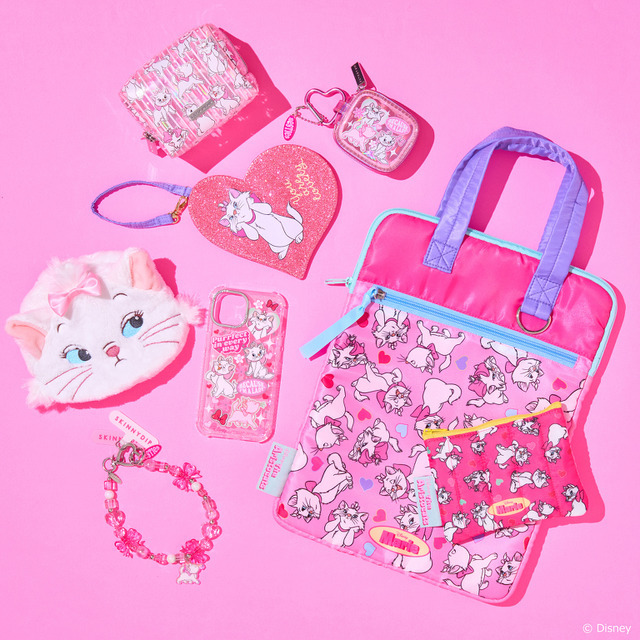 PLAZA限定アイテム© Disney