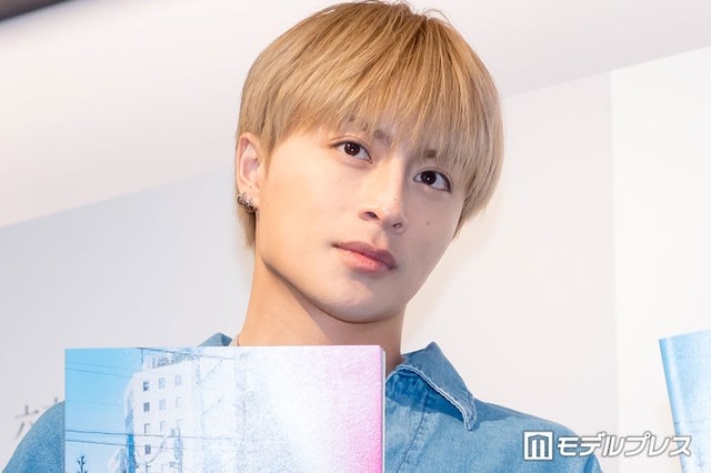 「Footprints」発売記念イベント取材に出席した白濱亜嵐（C）モデルプレス