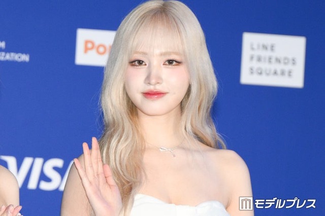 リズ（C）モデルプレス