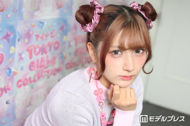 しなこ（C）モデルプレス