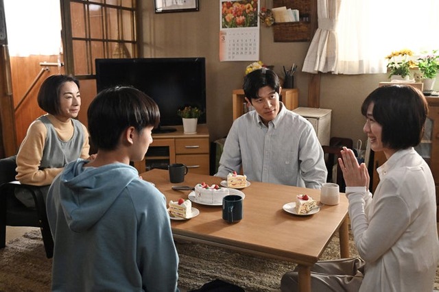 原田美枝子、大西利空、鈴木亮平、戸田恵梨香「リブート」最終話（C）TBS