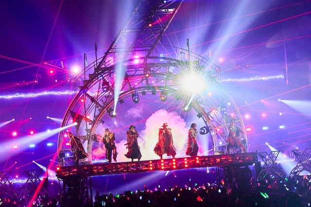 SixTONES（提供写真）