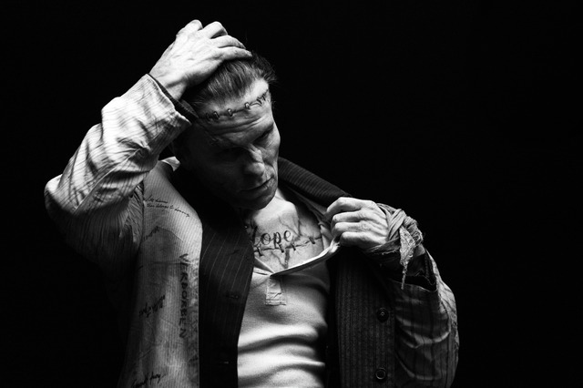 『ザ・ブライド！』Niko Tavernise