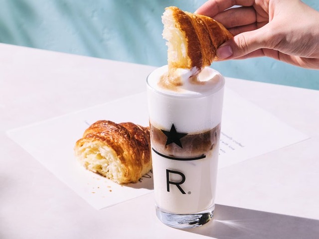 コールドクラシックムースバニラマキアート（提供写真）