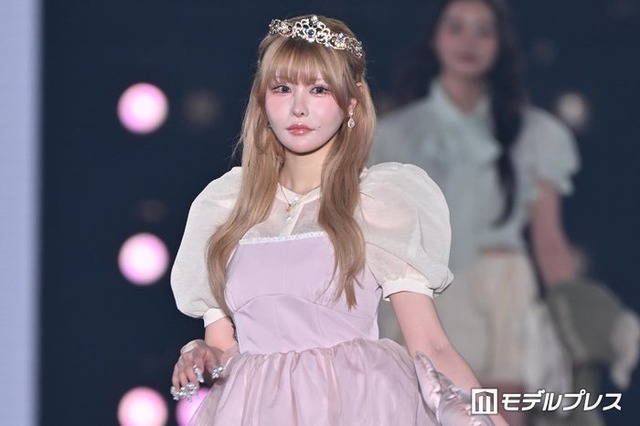 戦慄かなの（C）モデルプレス