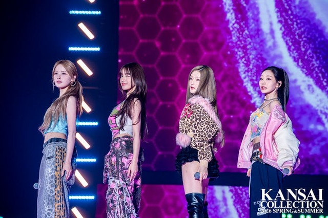 KISS OF LIFE（C）KANSAI COLLECTION 2026 SPRING＆SUMMER