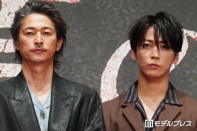「外道の歌 SEASON2」配信記念イベントに登壇した窪塚洋介、亀梨和也（C）モデルプレス