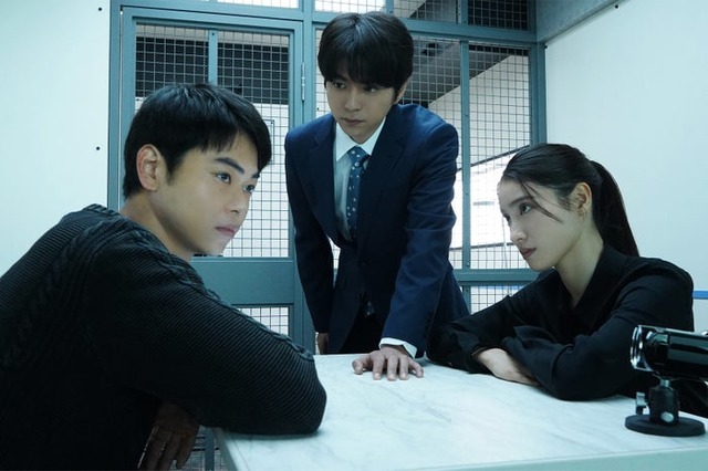 菅生新樹、佐藤勝利、土屋太鳳「ボーダレス～広域移動捜査隊～」第1話（C）テレビ朝日