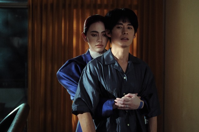 『ユースフル・ゴースト』© 2025 185 FILMS, HAUT LES MAINS, MOMO FILM CO.