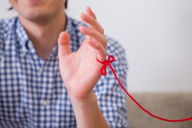 東大生界隈でささやかれる「引き寄せの法則」。20代の女性が見も知らぬ40代のおじさんに話しかけた理由は