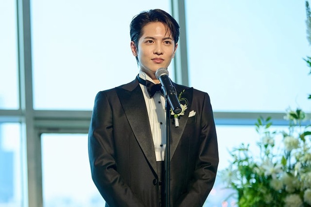 志尊淳「10回切って倒れない木はない」第1話（C）日本テレビ