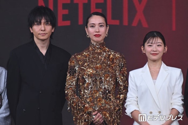 イベントに登壇した生田斗真、戸田恵梨香、伊藤沙莉（C）モデルプレス