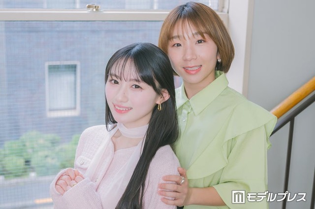 川崎桜、高橋成美（C）モデルプレス