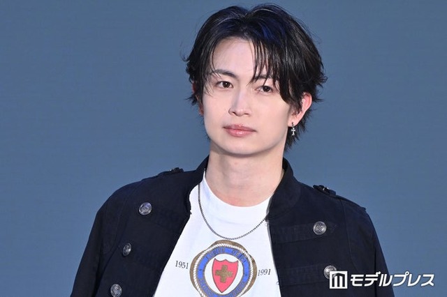 綱啓永（C）モデルプレス