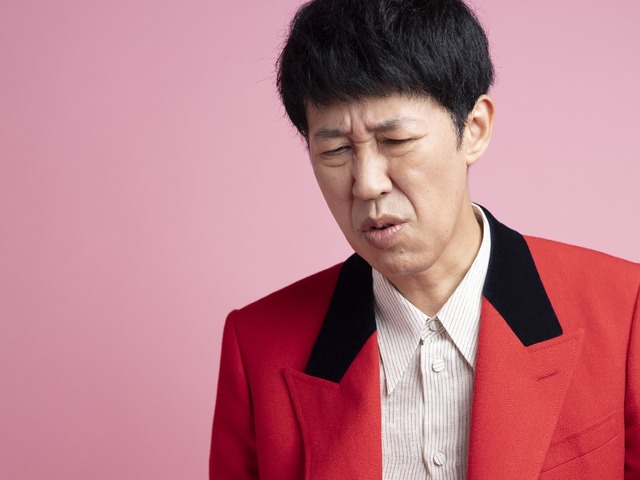 「隣の席の人が臭い！」芸人・小籔千豊なら、スメハラ問題とどう向き合う？職場の「においトラブル」に実体験からアドバイス