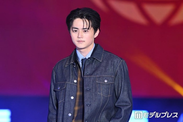 鈴鹿央士（C）モデルプレス