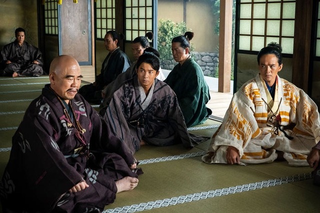 ドンペイ、仲野太賀、池松壮亮ら「豊臣兄弟！」第15話（C）NHK