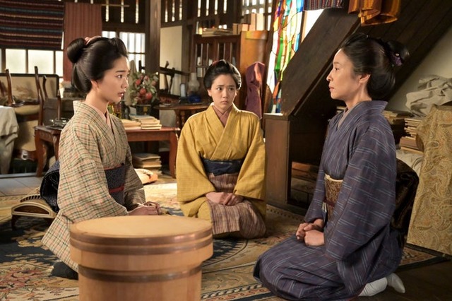 見上愛、早坂美海、水野美紀「風、薫る」第17話（C）NHK