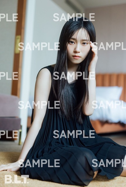 「B.L.T.2026年6月号」ローソンエンタテインメント購入特典ポストカード【山下瞳月（櫻坂46） ポストカードC】